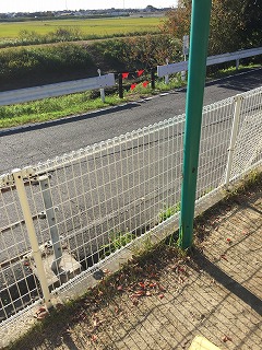 フェンスの修繕2 フェンスの修繕2